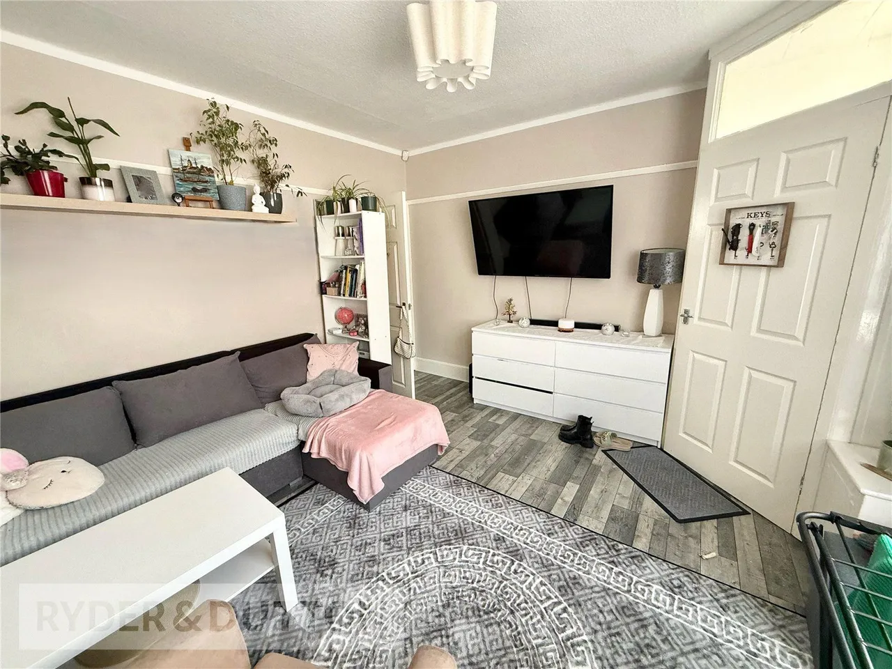 Hathershaw Lane, Oldham, OL8, photo 3
