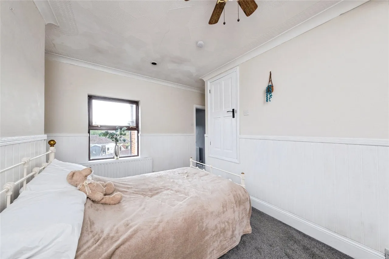 Clarence Road, Leighton Buzzard, Bedfordshire, LU7, photo 14