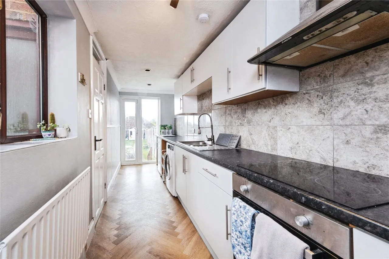 Clarence Road, Leighton Buzzard, Bedfordshire, LU7, photo 9