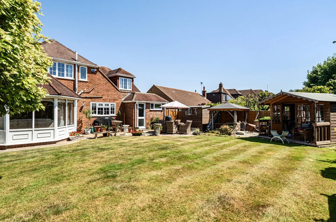 Tudor Close, Middleton-On-Sea, PO22, photo 23