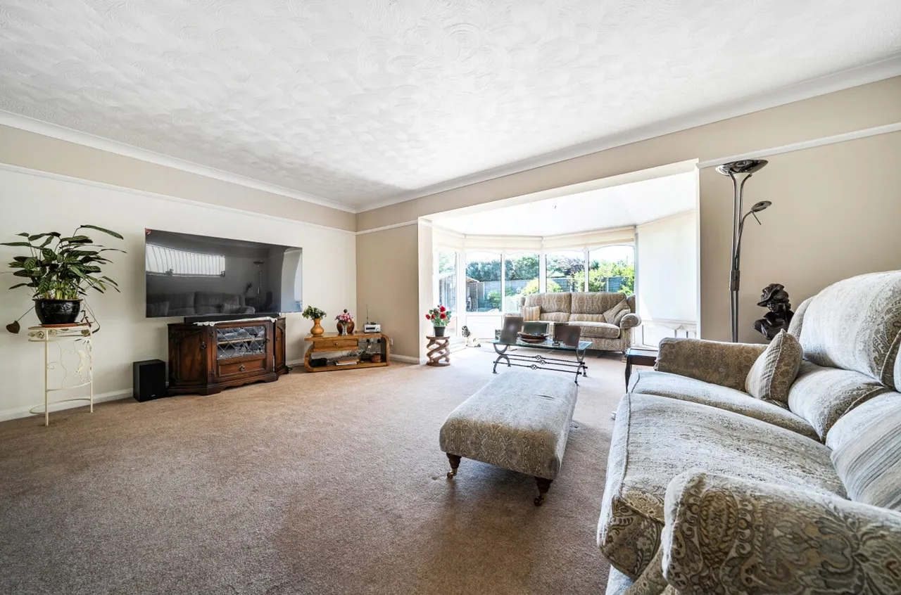 Tudor Close, Middleton-On-Sea, PO22, photo 4