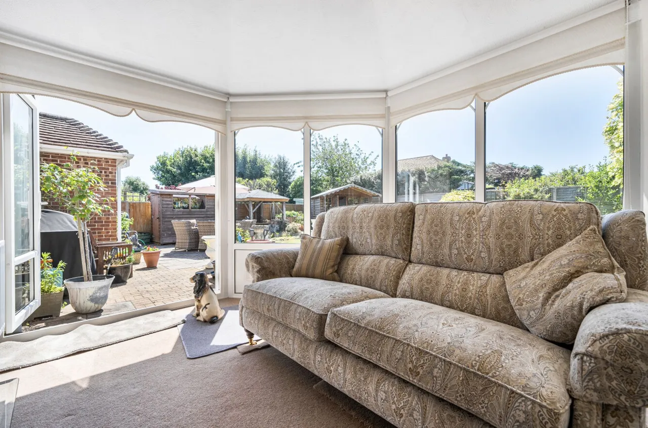 Tudor Close, Middleton-On-Sea, PO22, photo 8