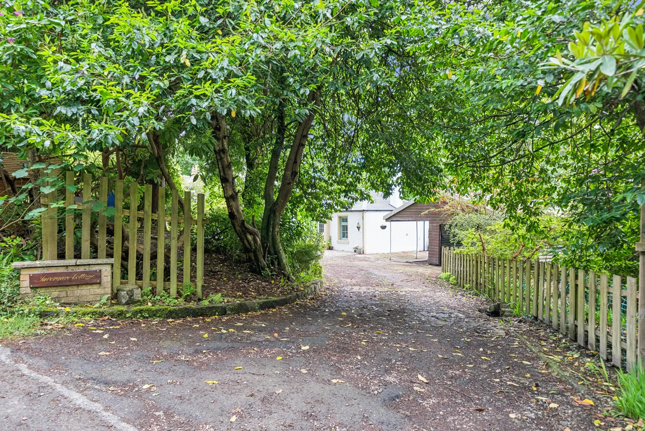 Invergare House Cottage Glenarn Roa, Rhu, G84, photo 20