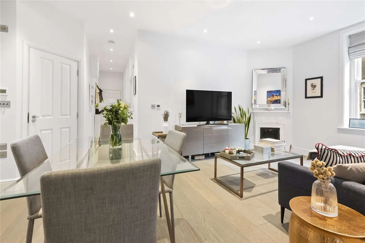 Prince of Wales Drive, London, SW11 4BJ, photo 9