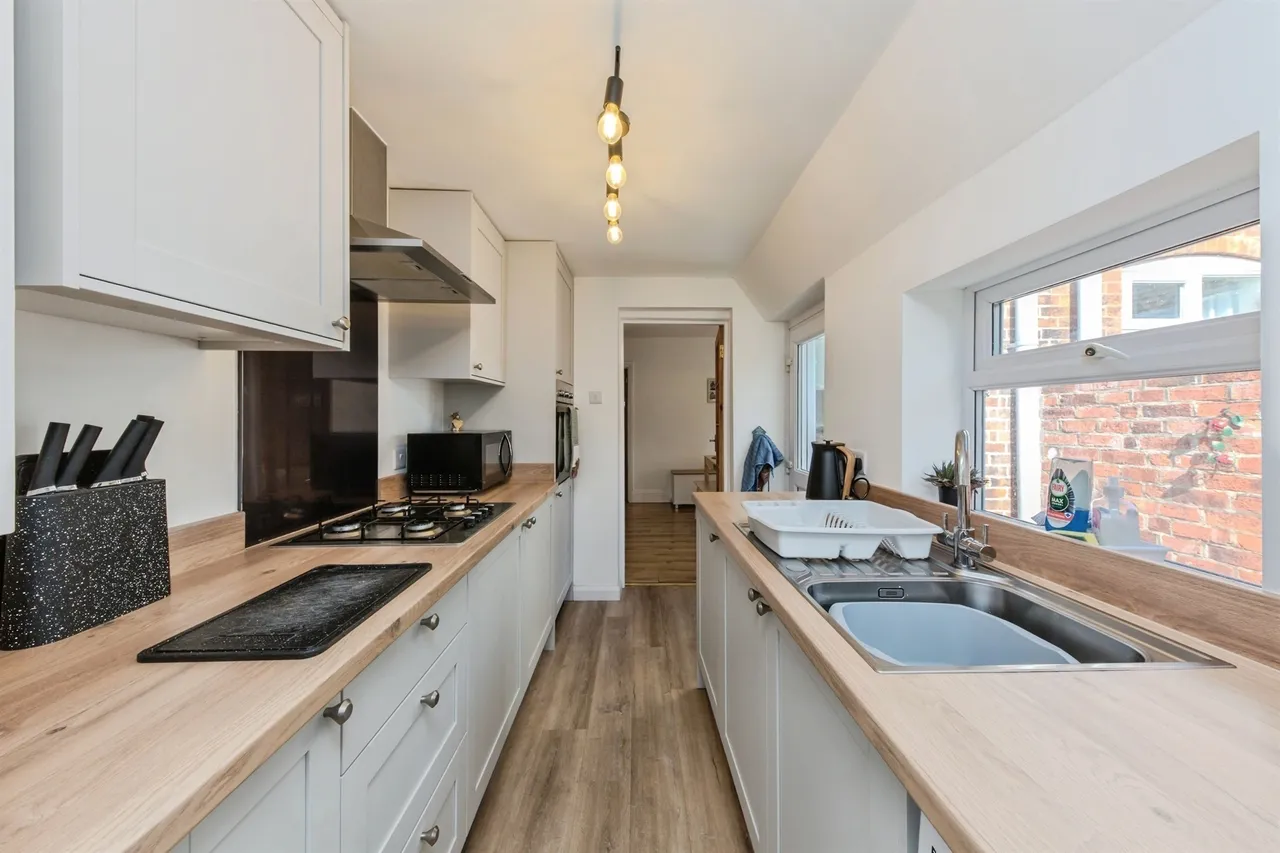 2 bed house for sale, Cheadle Road, Uttoxeter, ST14