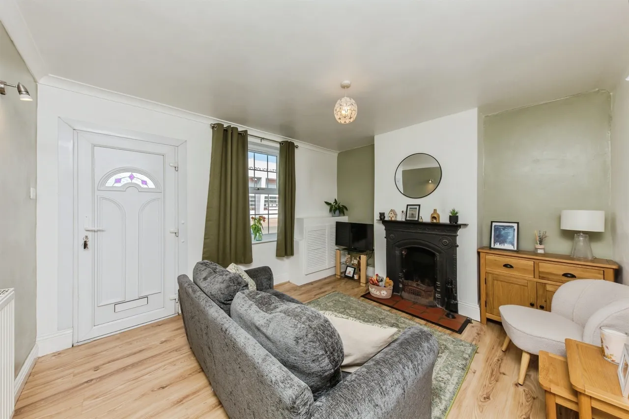 Cheadle Road, Uttoxeter, ST14, photo 8