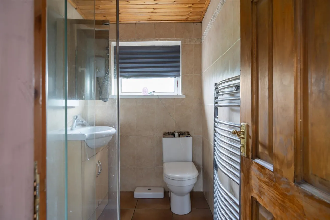 Dermott Gardens, Comber, BT23, photo 14