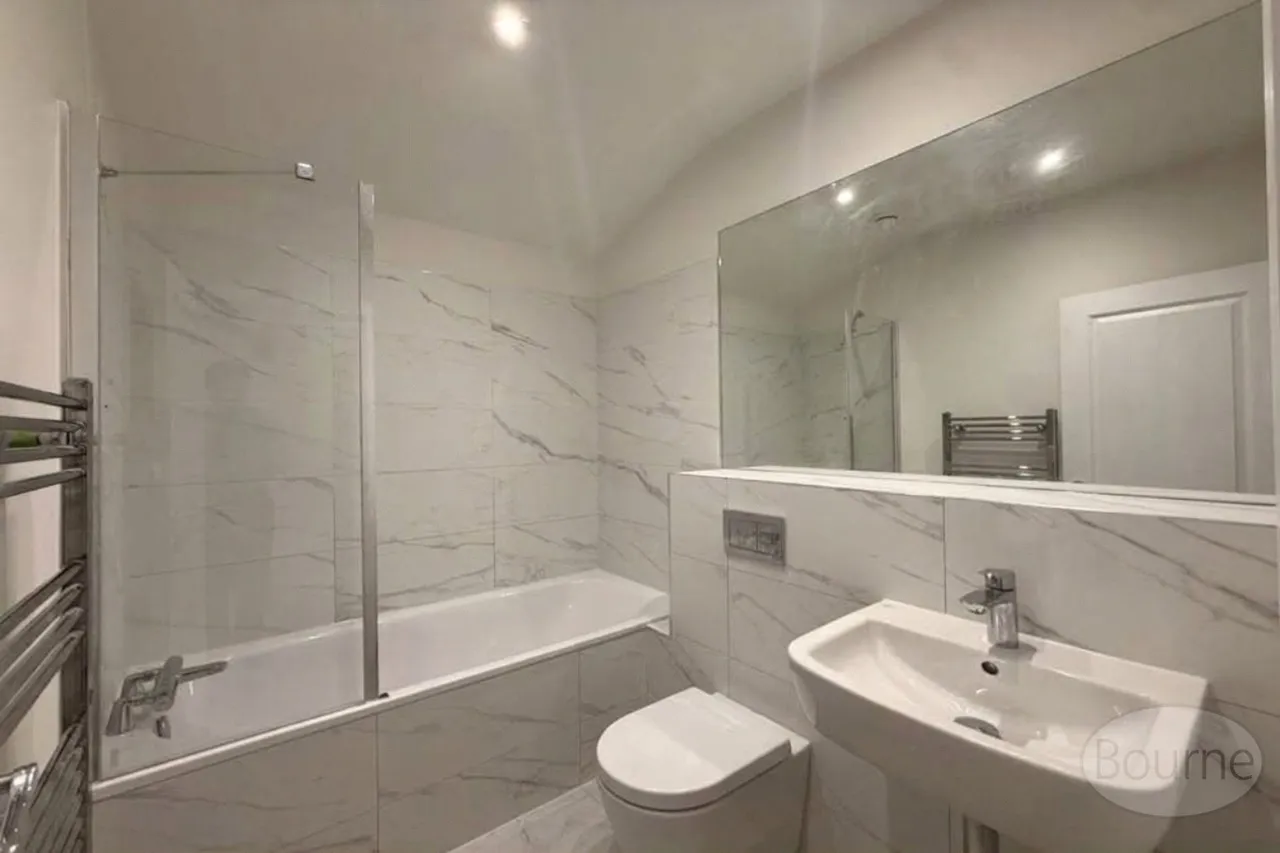 Anyards Road, Cobham, KT11, photo 7