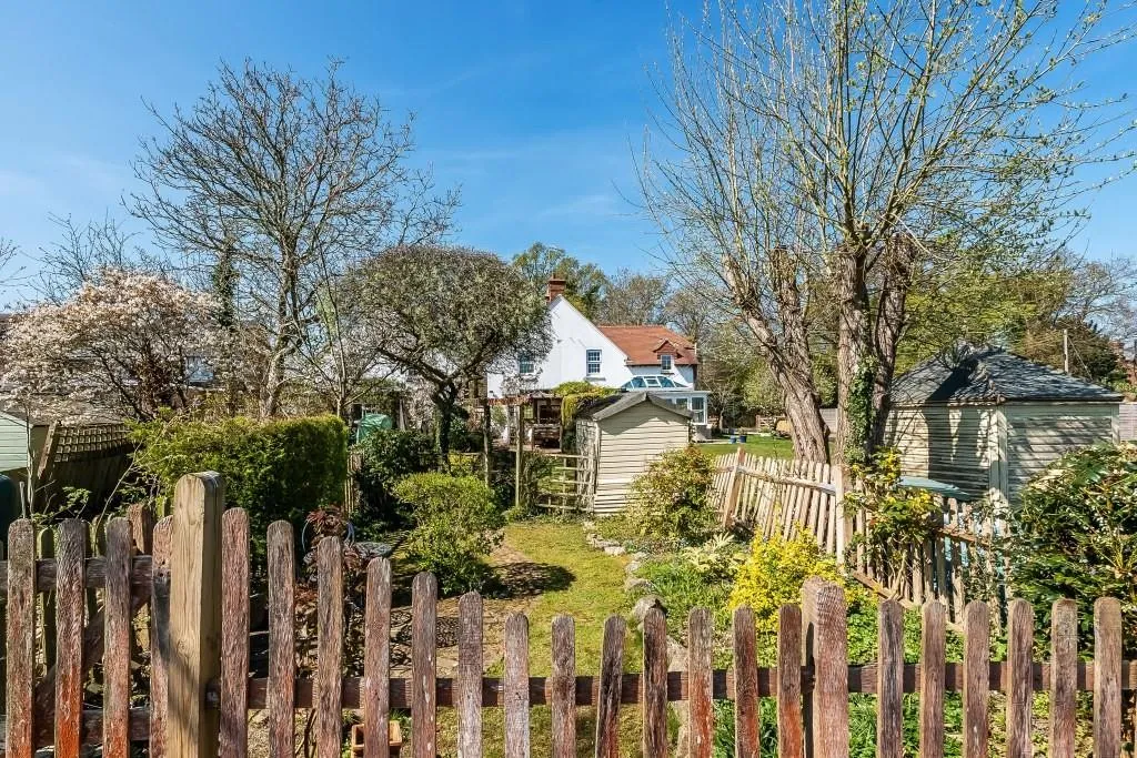 Ironsbottom, Reigate, RH2, photo 5