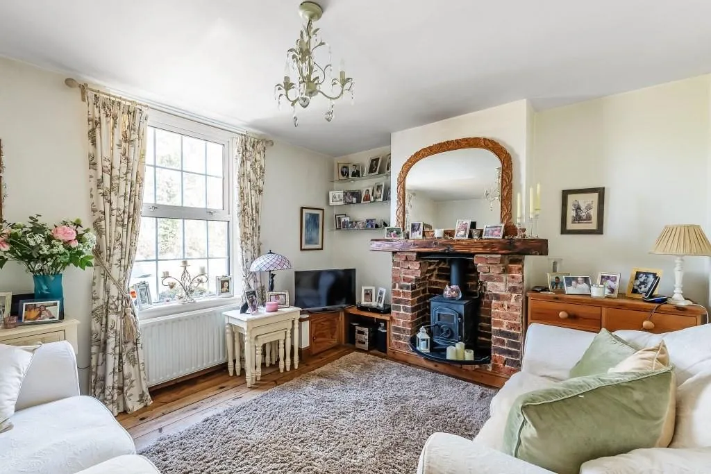 Ironsbottom, Reigate, RH2, photo 4