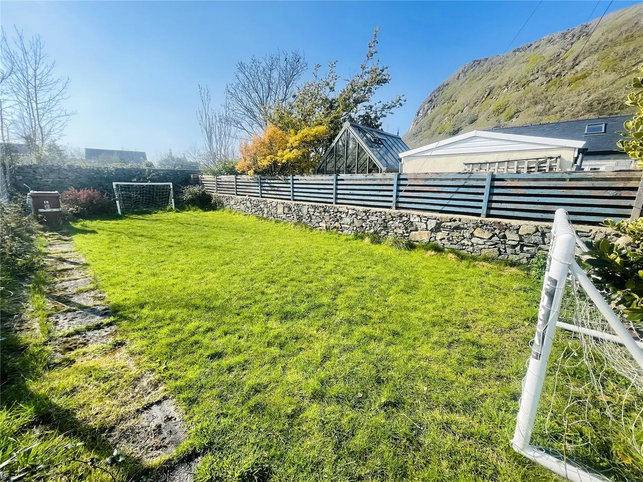 Church Street, Tremadog, LL49, photo 21