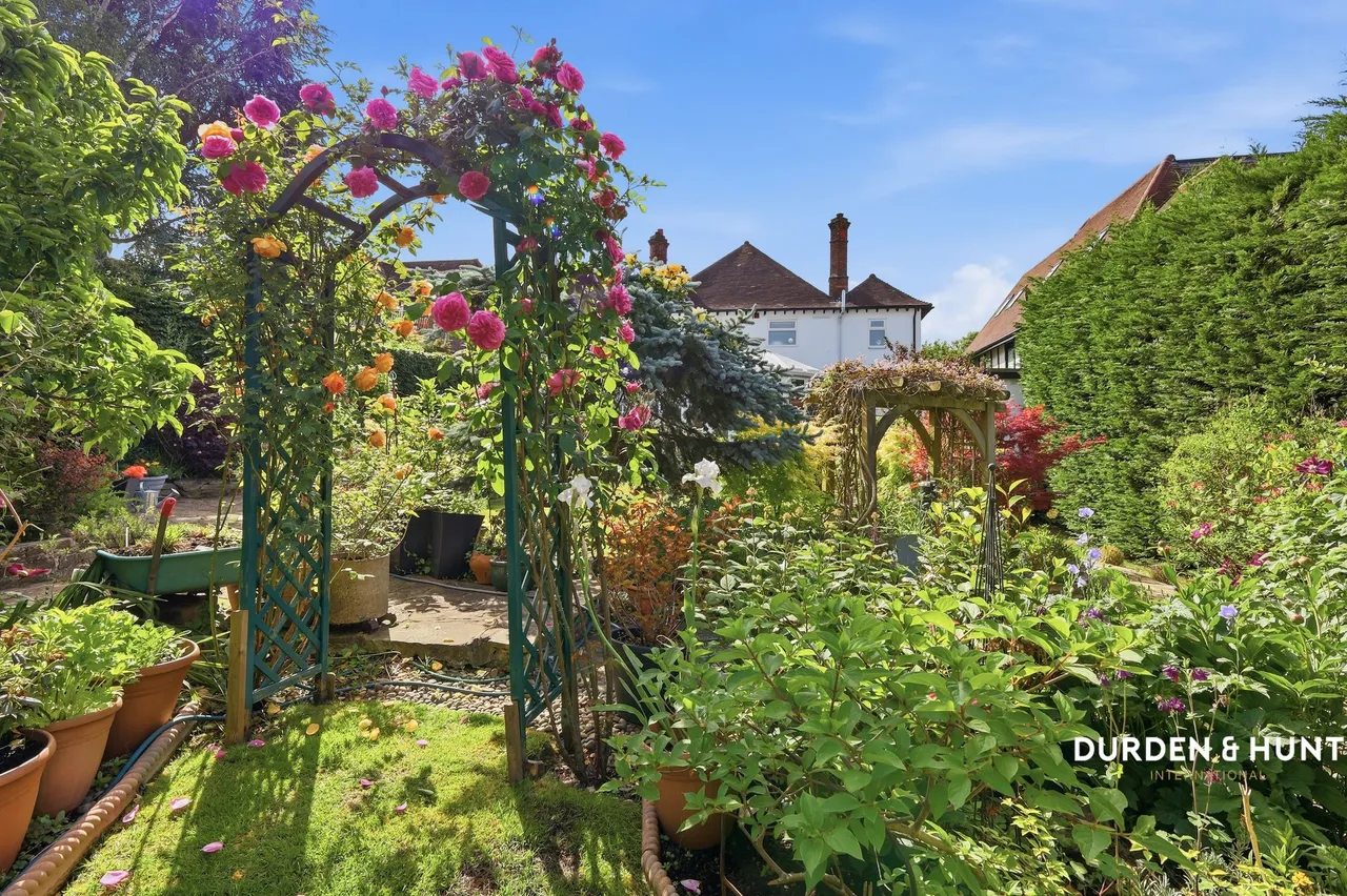 Spareleaze Hill, Loughton, IG10, photo 22
