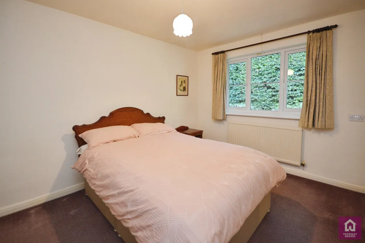 Charlton Avenue, Prestwich, M25, photo 5