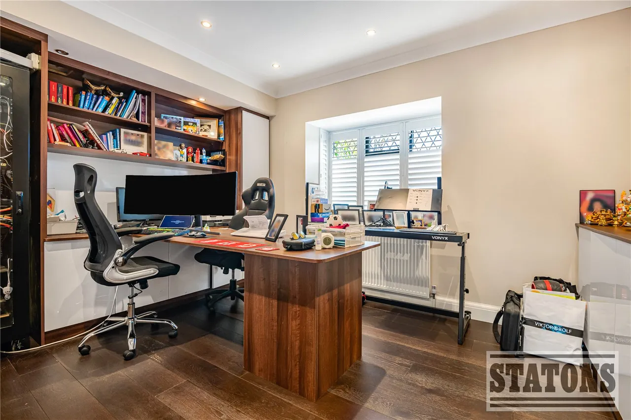 Galley Lane, Barnet, EN5 4AJ, photo 9