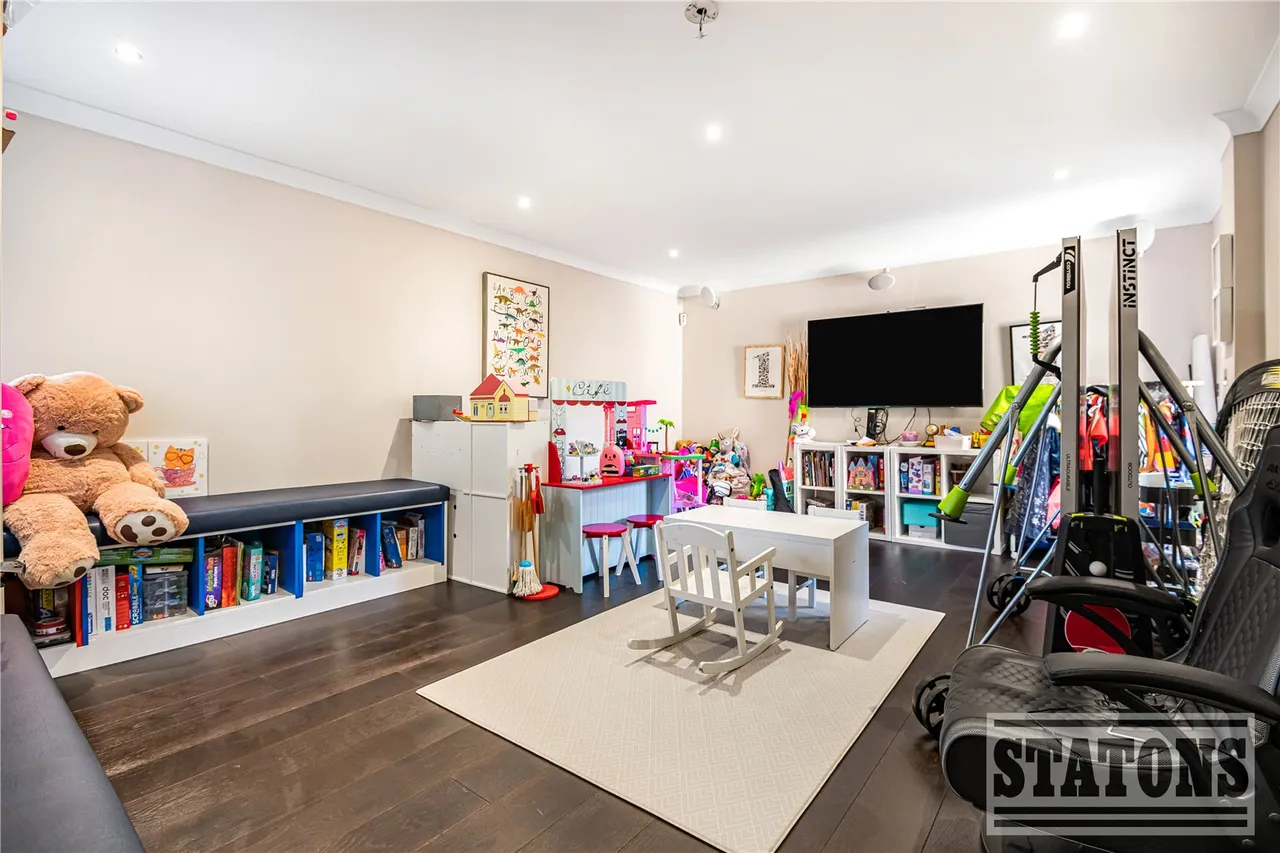 Galley Lane, Barnet, EN5 4AJ, photo 6