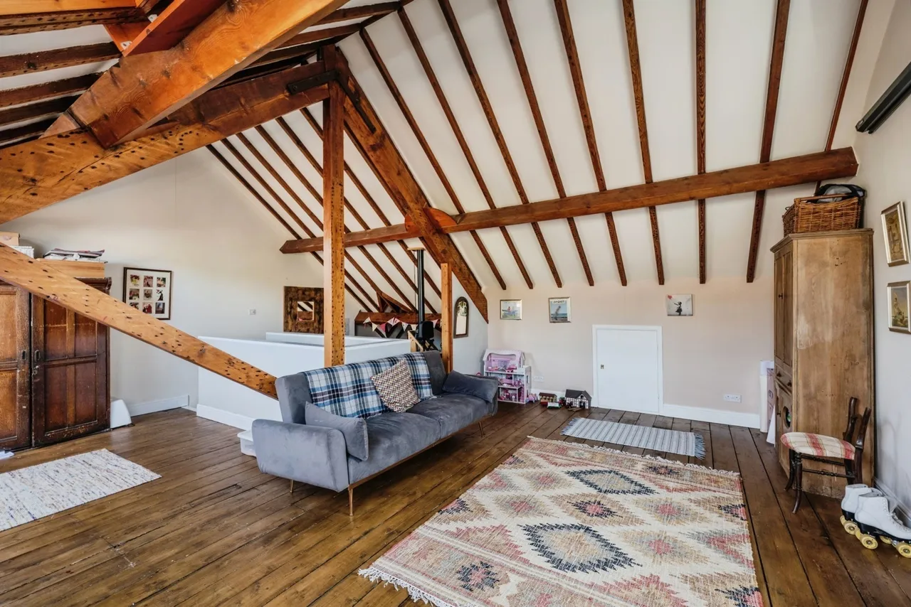 Uplands Crescent, Uplands, SA2, photo 11