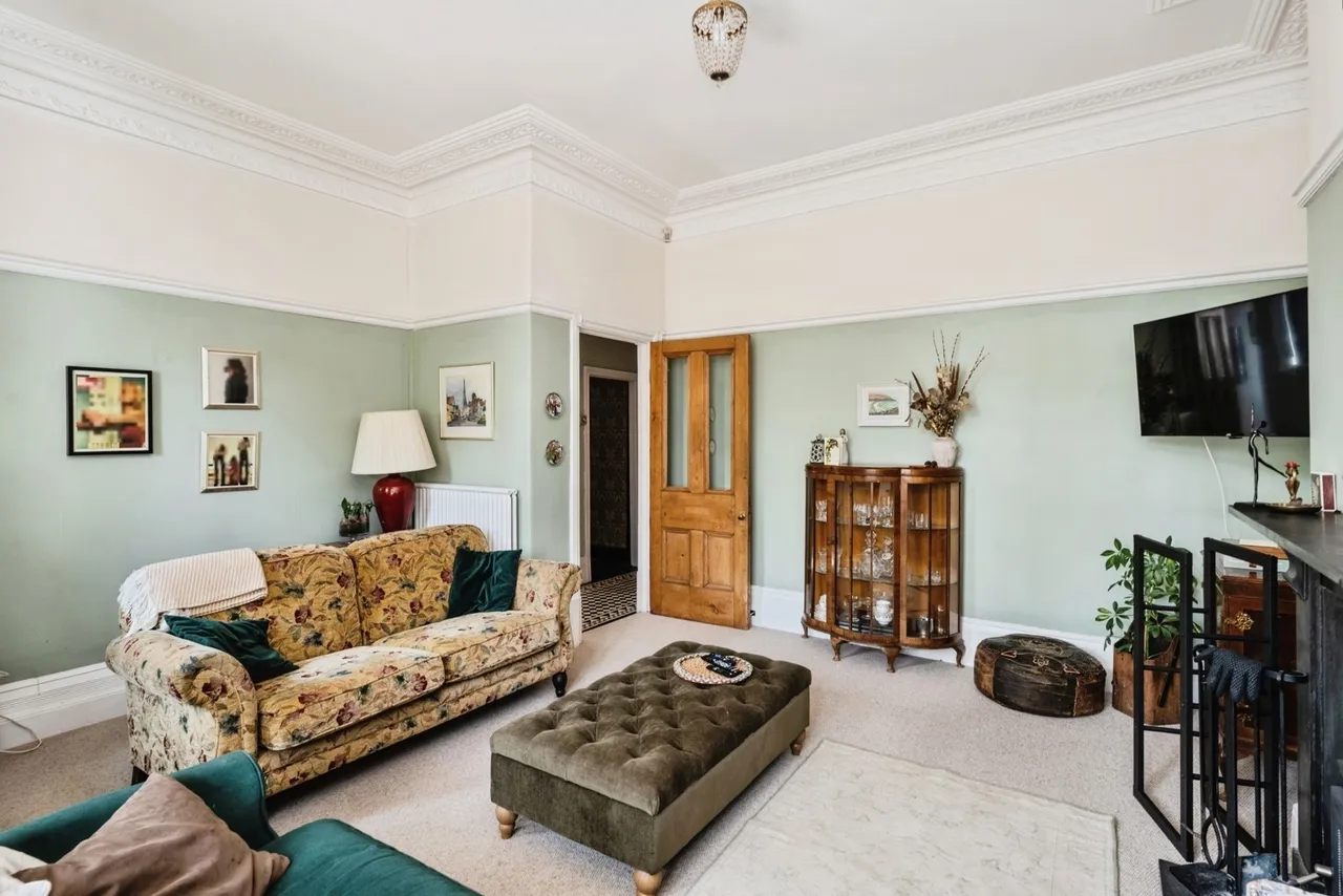 Uplands Crescent, Uplands, SA2, photo 4