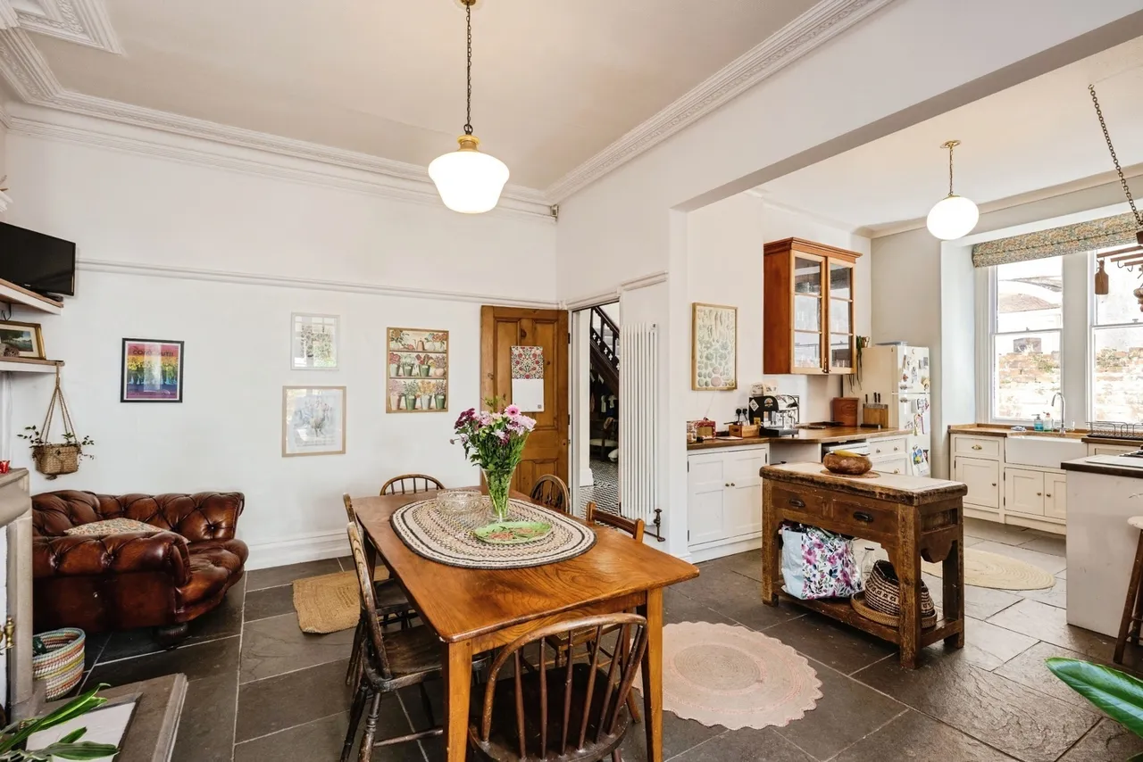 Uplands Crescent, Uplands, SA2, photo 6