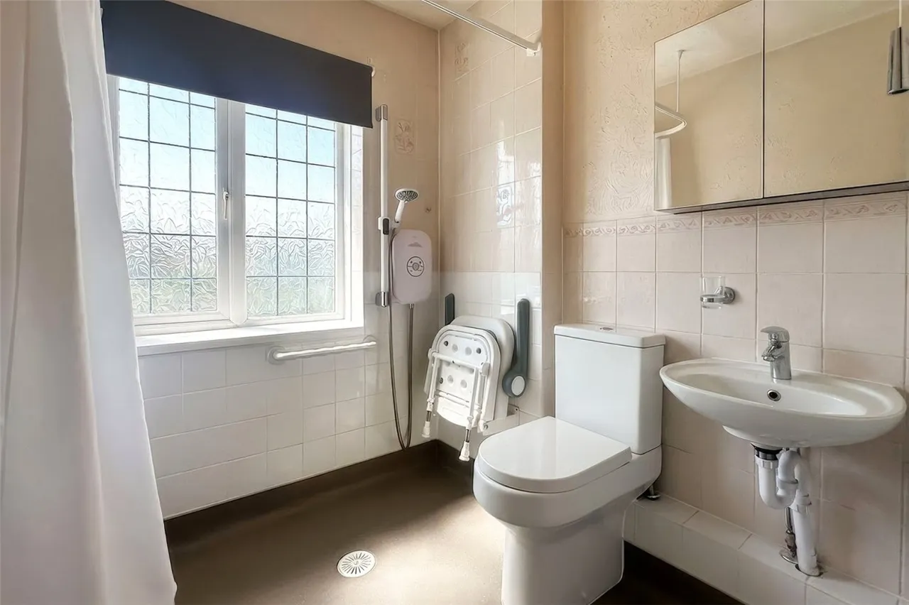 Rustington, Littlehampton, BN16, photo 8
