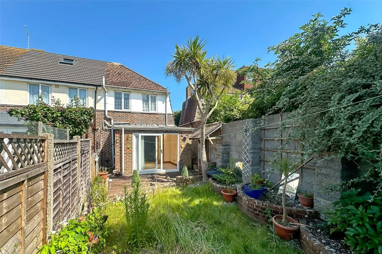 Rustington, Littlehampton, BN16, photo 2