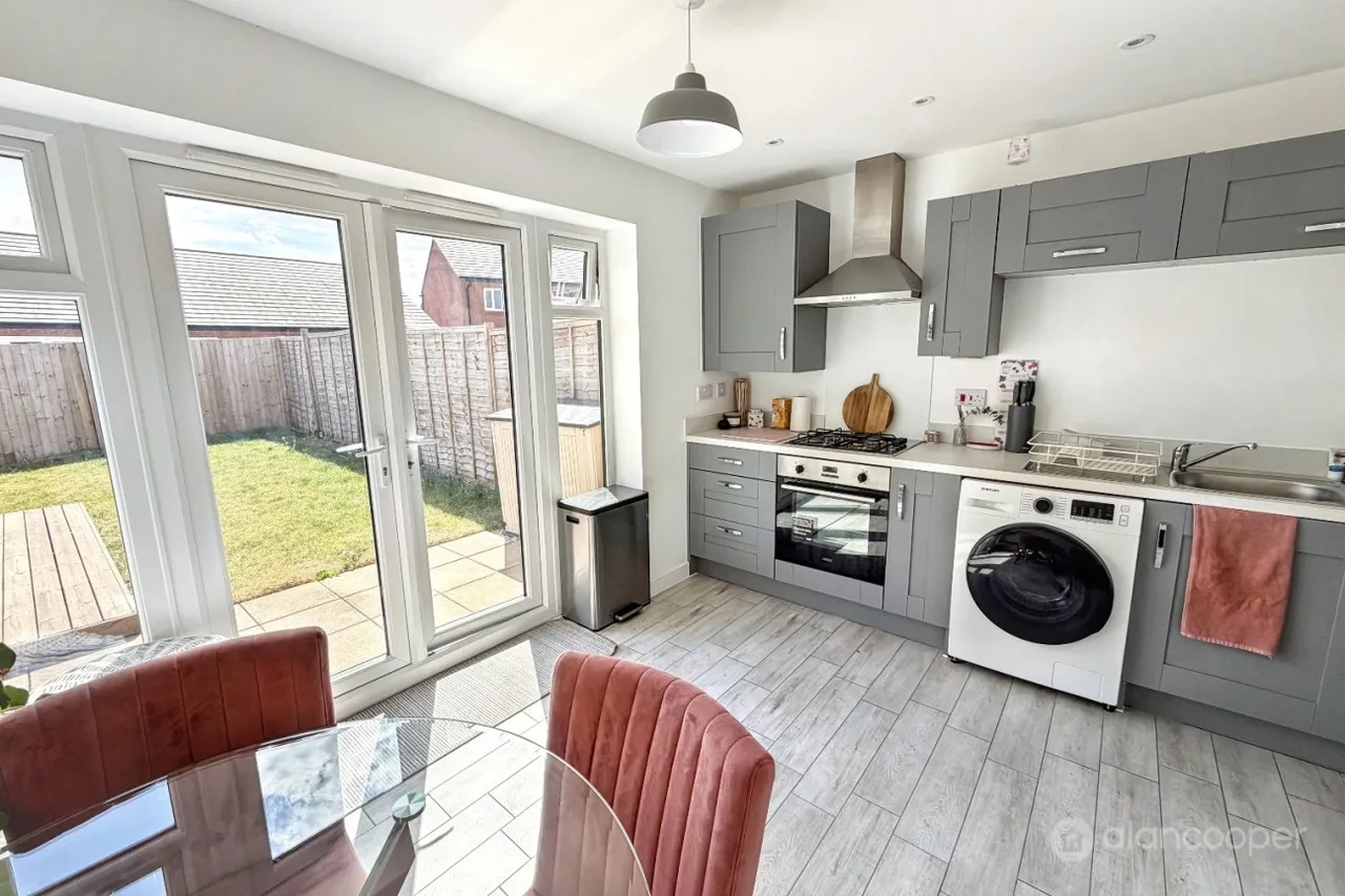 St. Oggs Way, Royal Park, CV11, photo 6