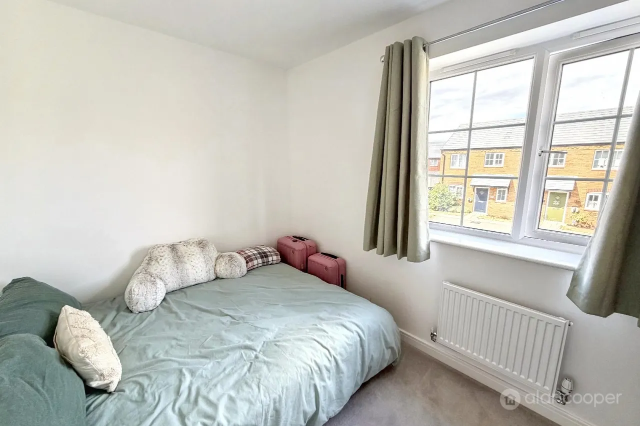 St. Oggs Way, Royal Park, CV11, photo 10