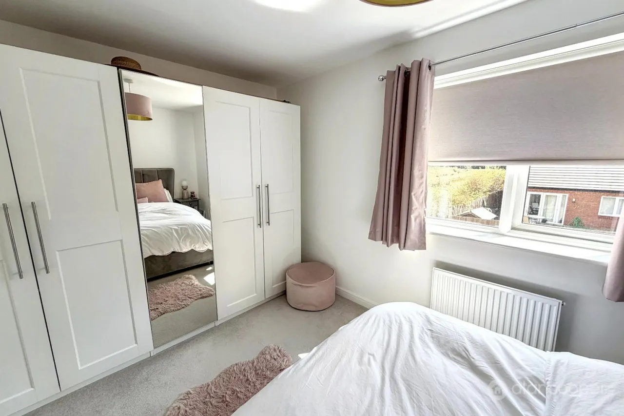 St. Oggs Way, Royal Park, CV11, photo 9