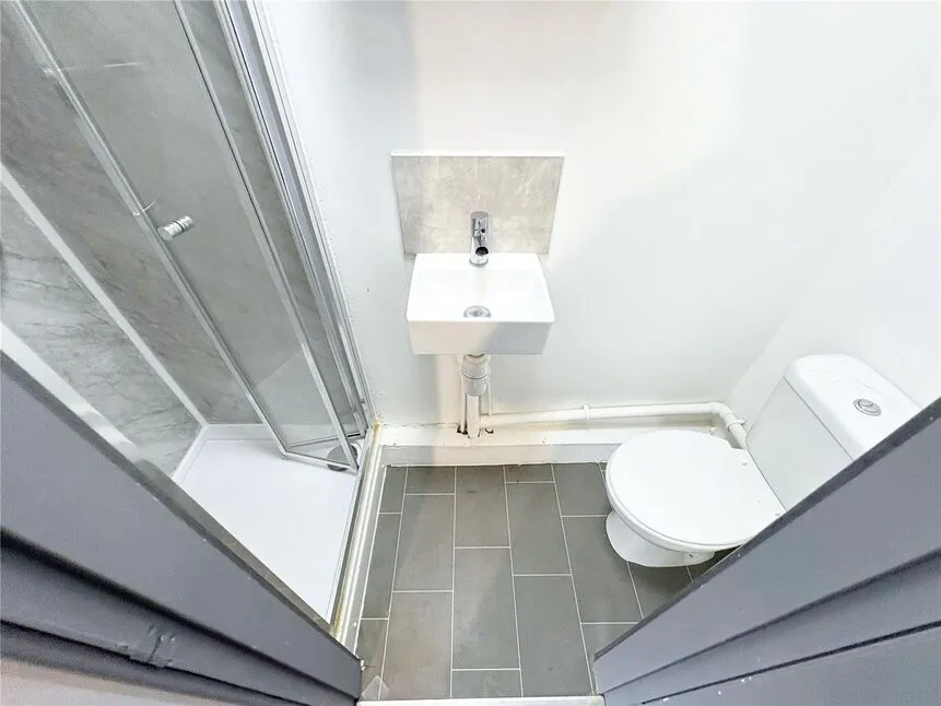Regency Close, Chigwell, Essex, IG7, photo 8