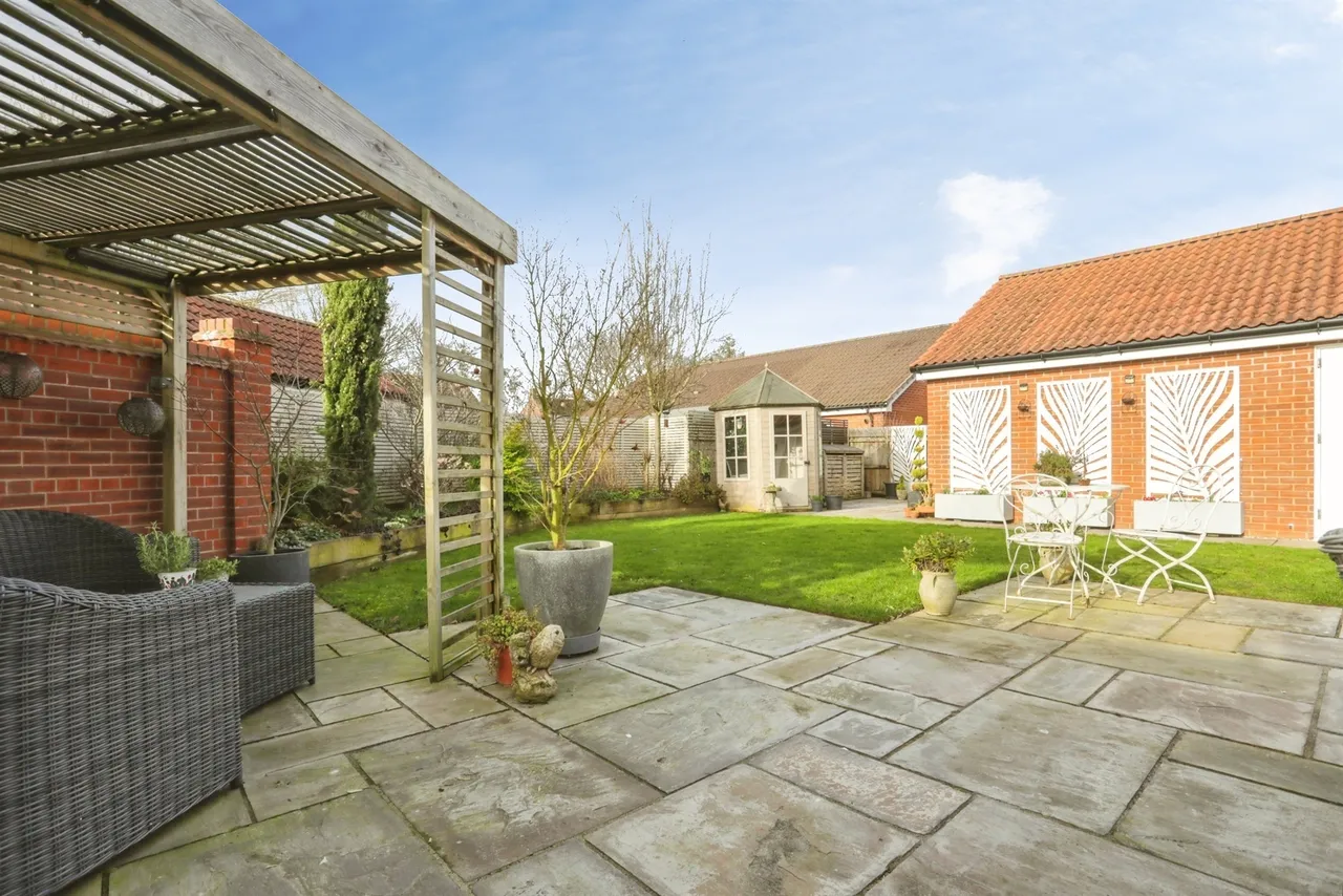 Cranesbill Way, Stowupland, IP14, photo 16