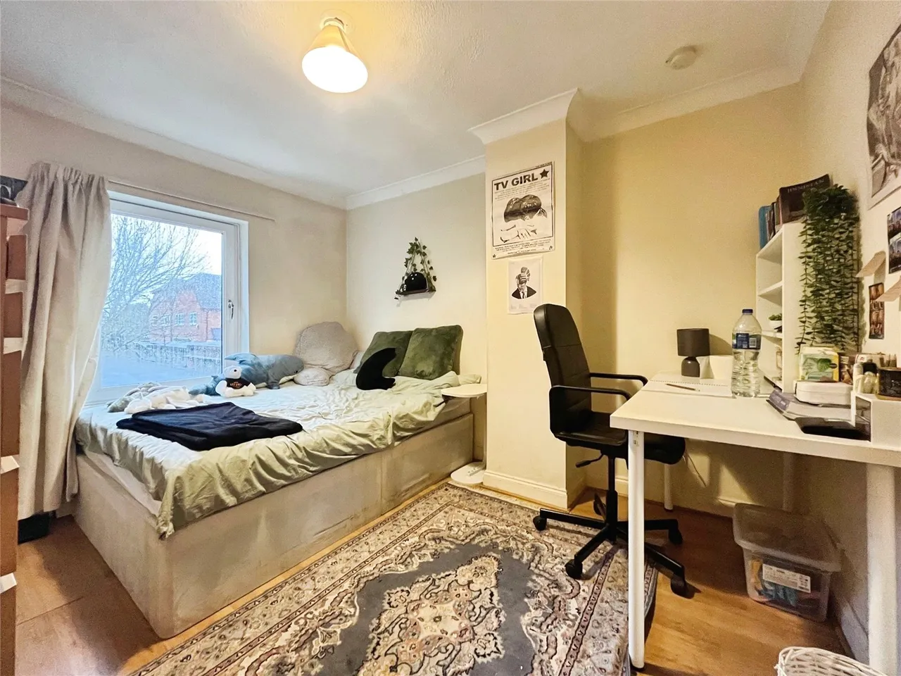 St. Judes Road, Englefield Green, TW20, photo 3