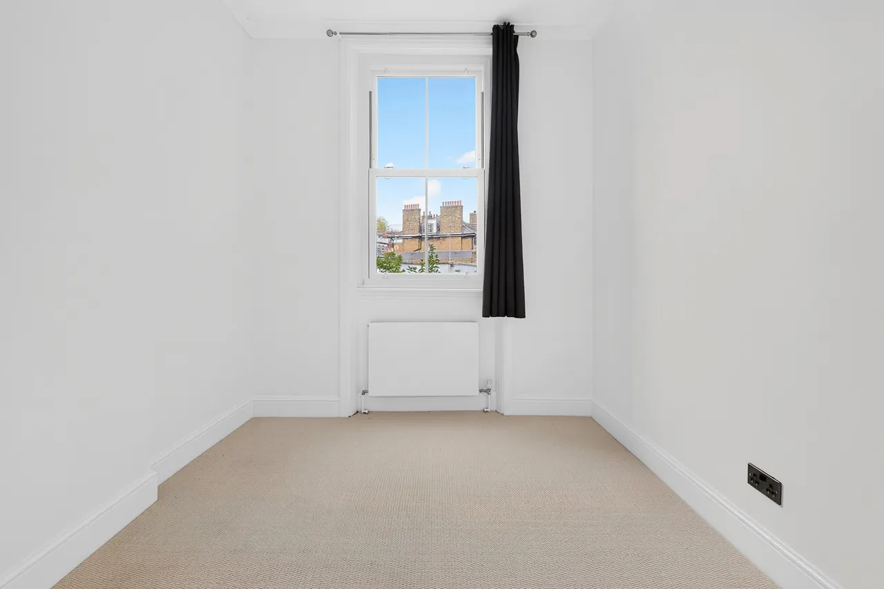 Earls Court Road, London, SW5, photo 11
