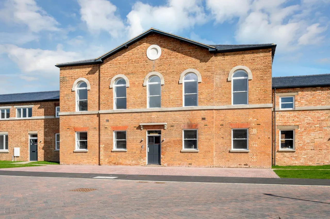 1 bed flat for sale, Charles Dyer Close, Melton Mowbray, LE13