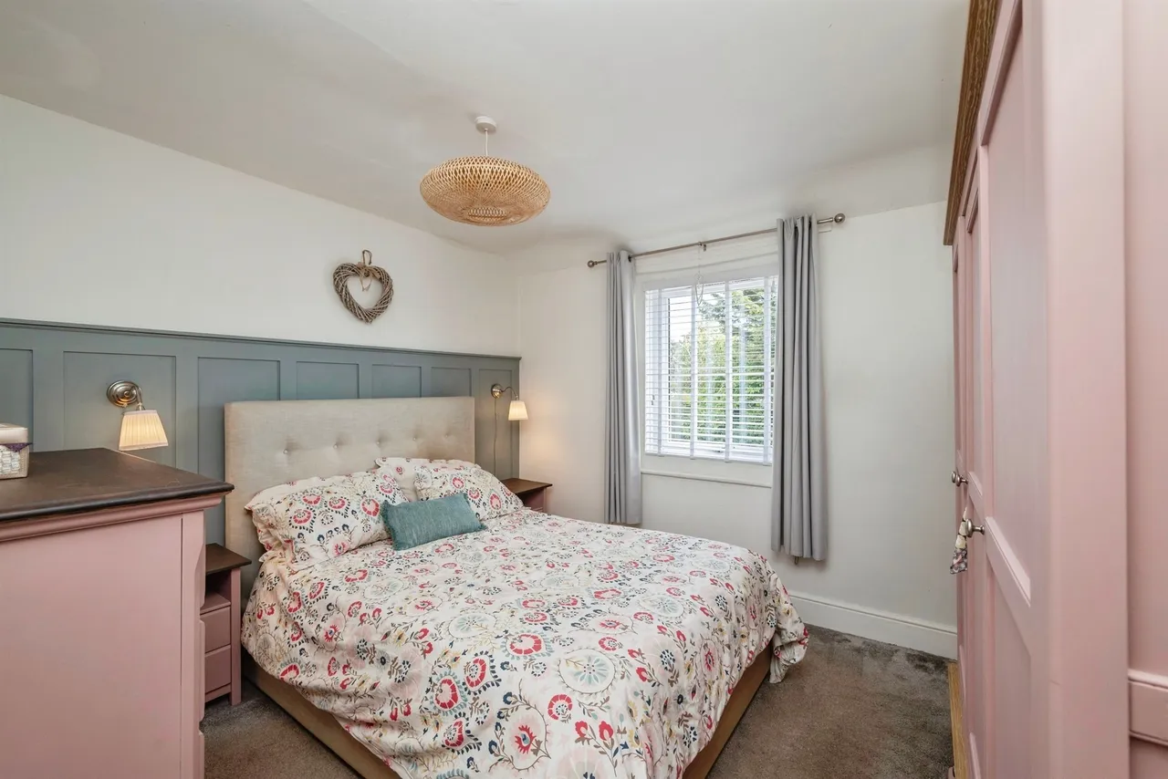 High Road, Repps With Bastwick, GREAT YARMOUTH, photo 11