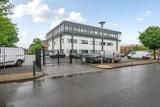 Vanwall Road, Maidenhead, SL6, photo 18