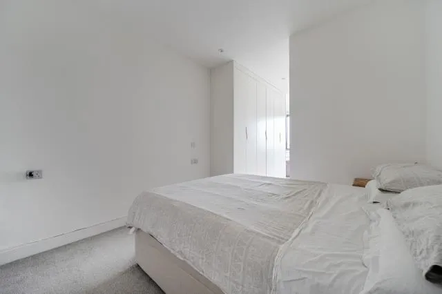 Vanwall Road, Maidenhead, SL6, photo 11