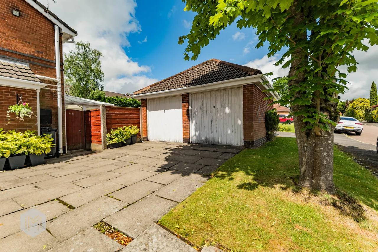 Fossgill Avenue, Bolton, BL2 3FR, photo 12