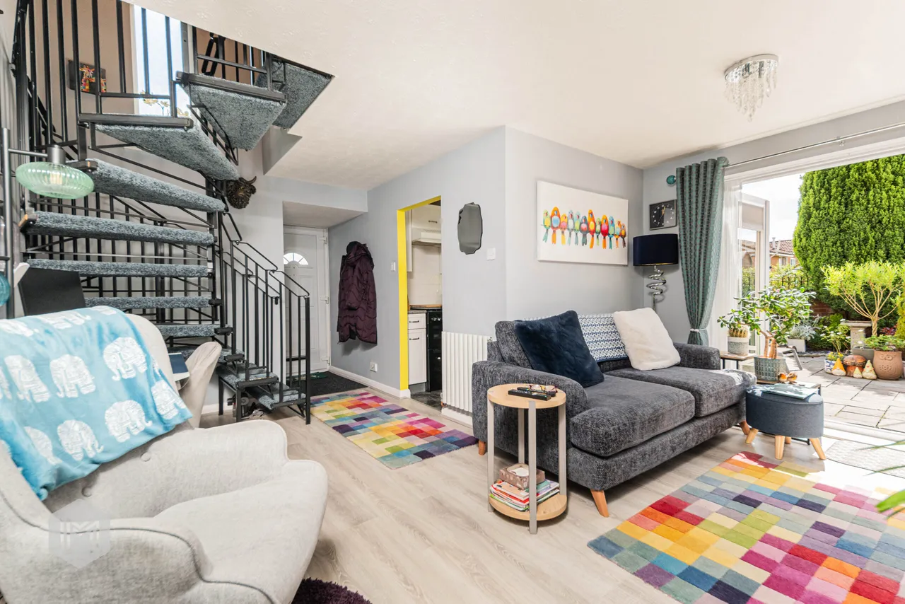 Fossgill Avenue, Bolton, BL2 3FR, photo 2