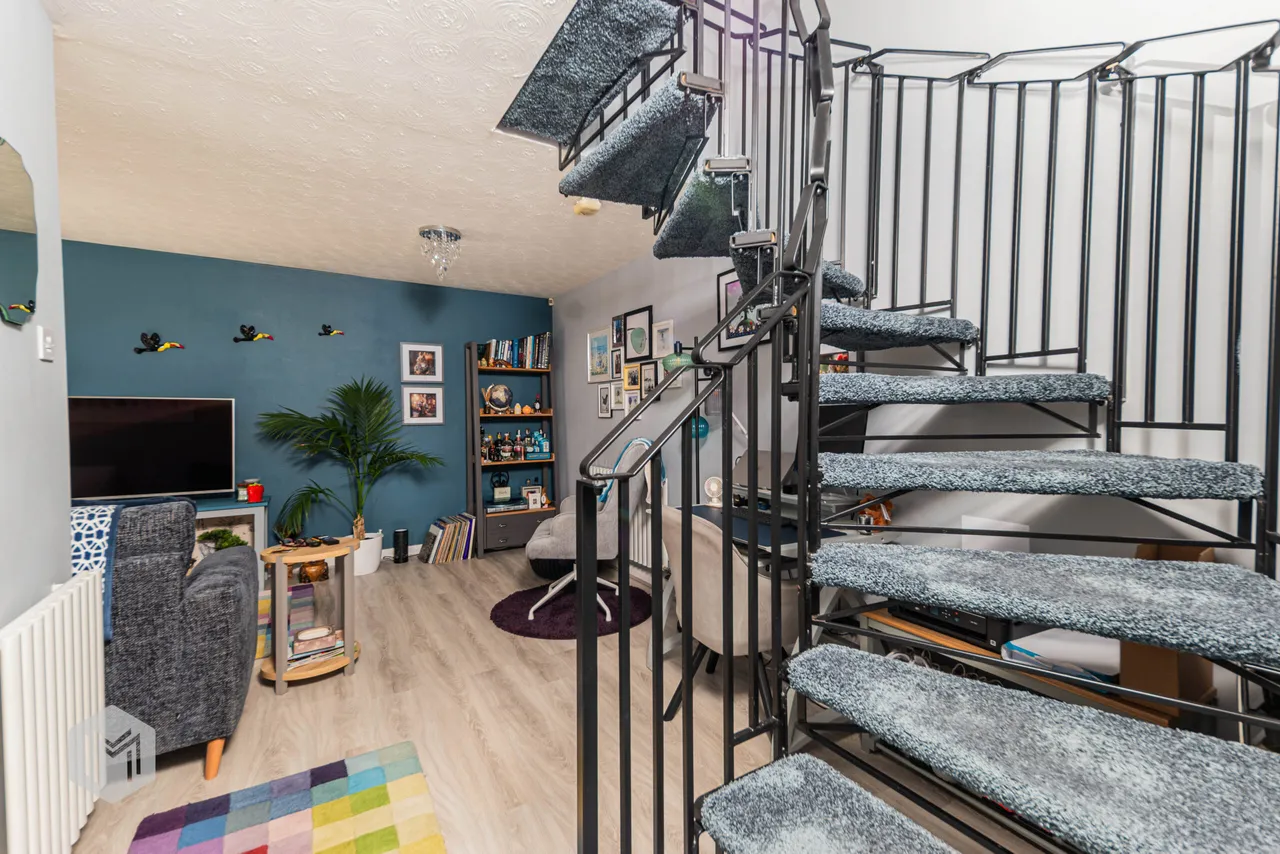Fossgill Avenue, Bolton, BL2 3FR, photo 4