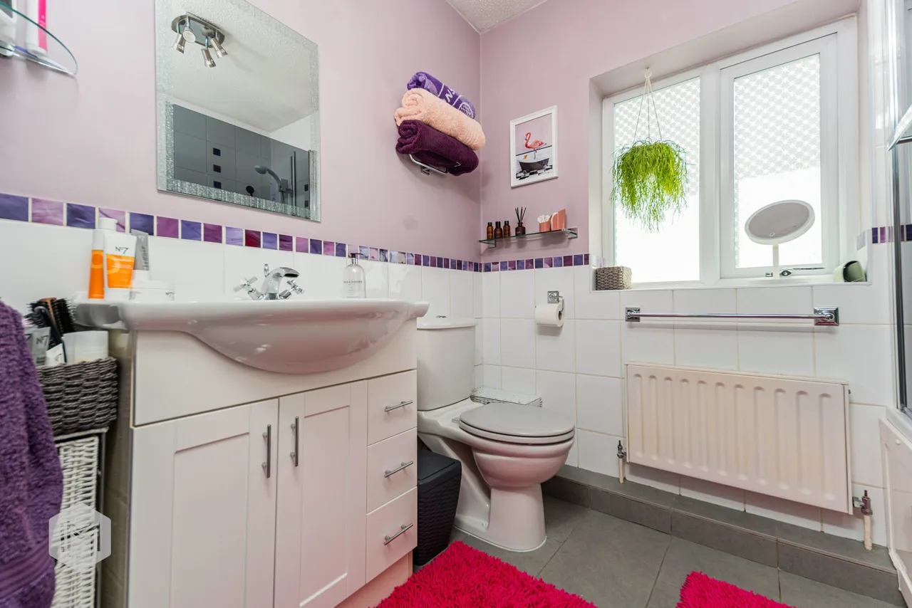 Fossgill Avenue, Bolton, BL2 3FR, photo 6