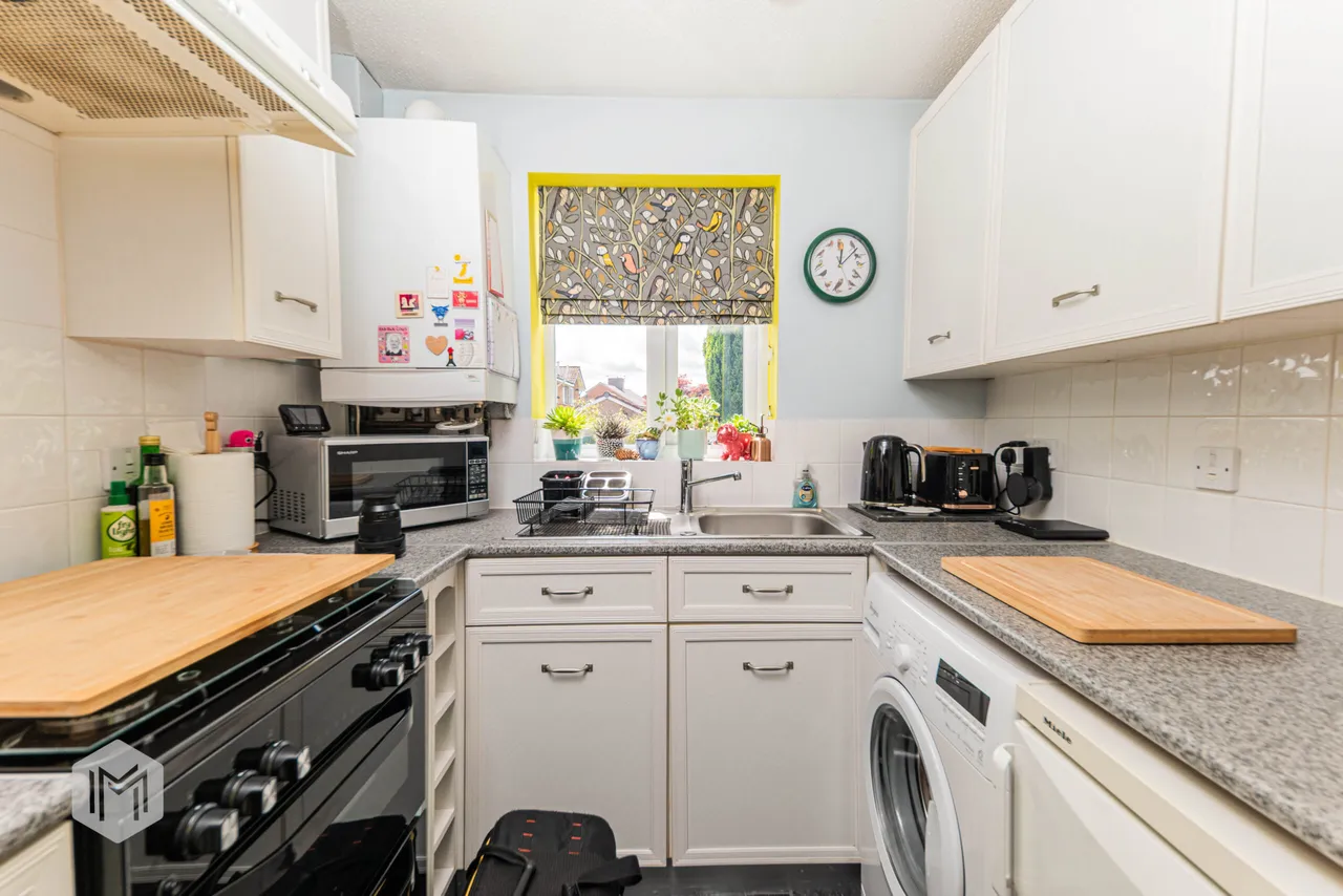 Fossgill Avenue, Bolton, BL2 3FR, photo 5