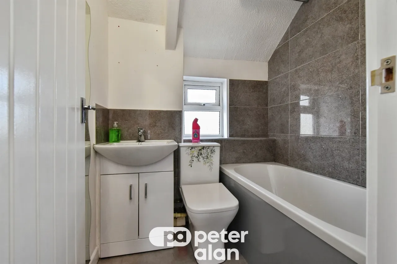 Bedford Street, Aberdare, CF44, photo 14