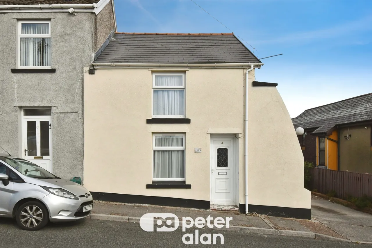 2 bed house for sale, Bedford Street, Aberdare, CF44