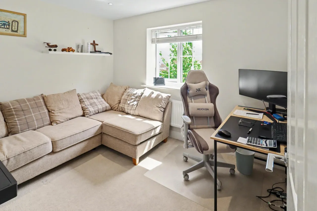 Buxus Road, Telford, photo 36