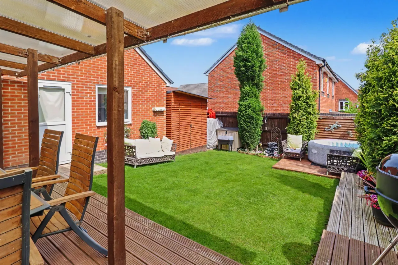 Buxus Road, Telford, photo 7