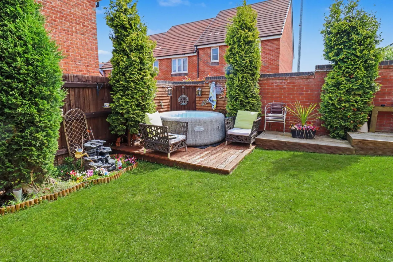 Buxus Road, Telford, photo 8
