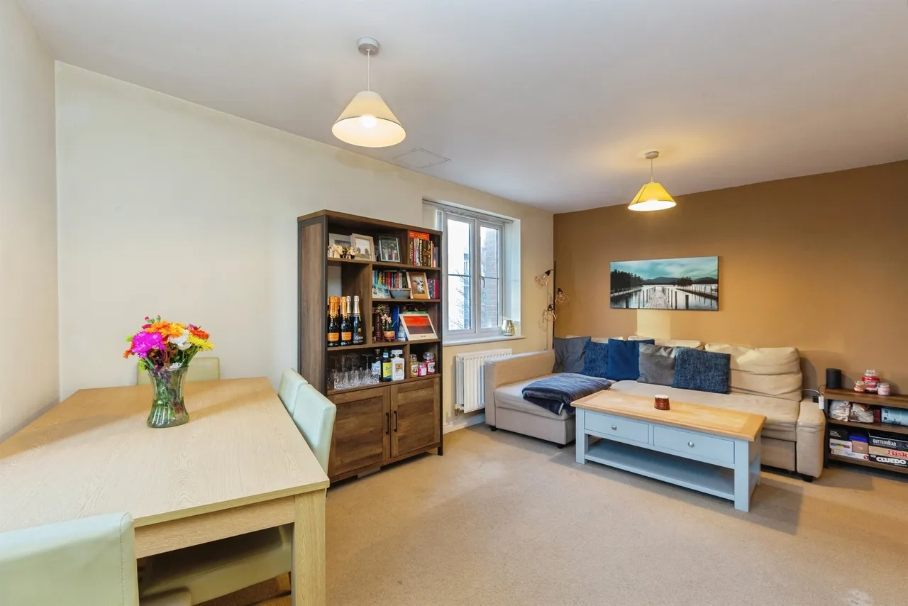 Coxhill Way, Aylesbury, HP21, photo 10