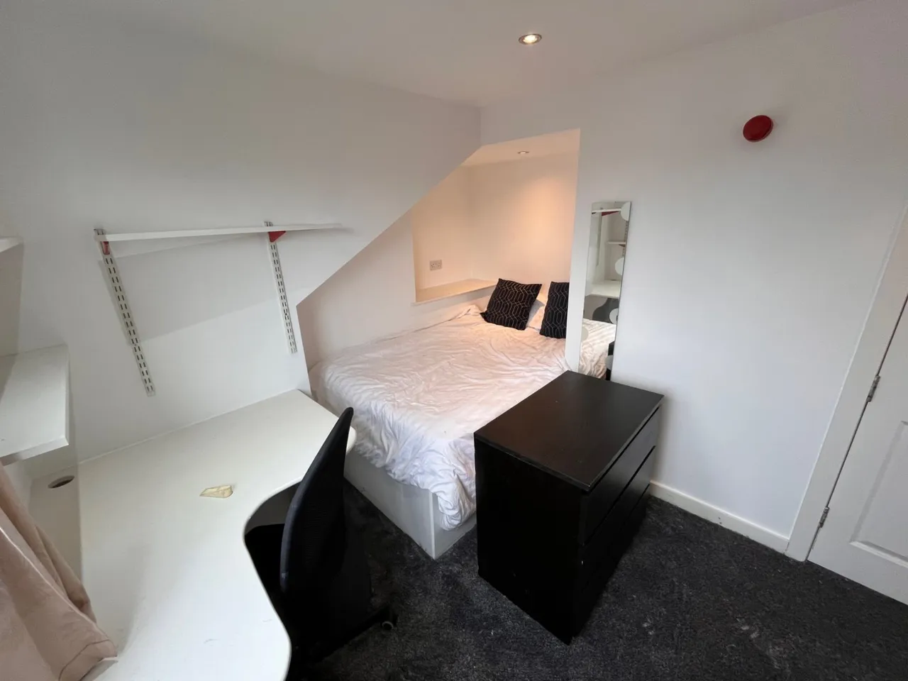 Beamsley Terrace, Hyde Park, LS6, photo 9
