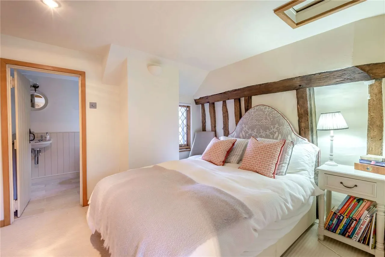 Tanyard Lane, Staplefield, Haywards Heath, West Sussex, RH17 6HH, photo 12