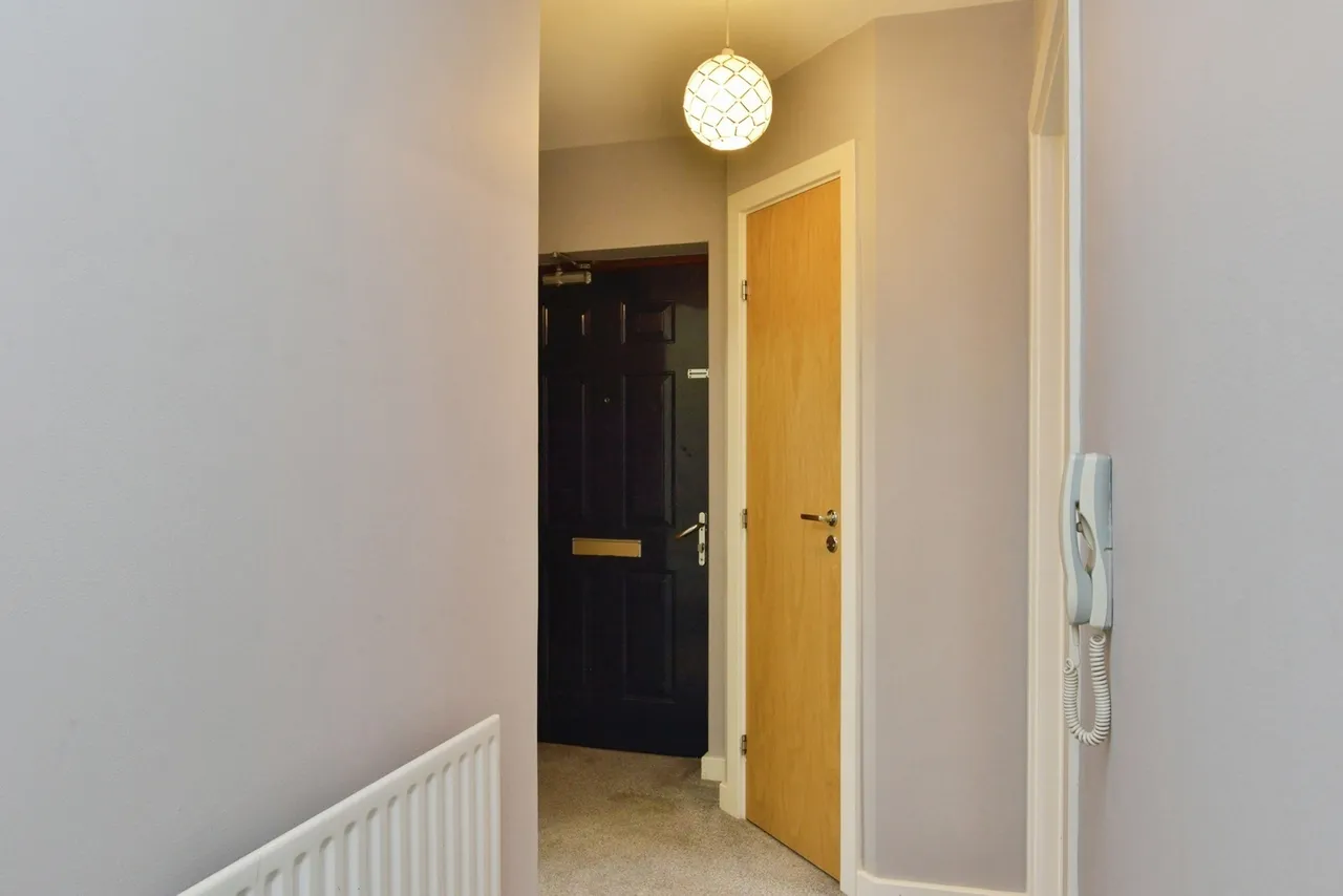 Bridge Hook Close, Wolverton Mill, MK12, photo 15