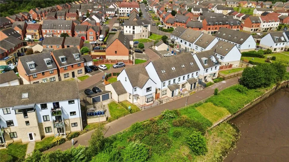 4 bed house for sale — Derwent Water Drive, Stella Riverside, Blaydon, NE21